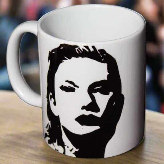 Taylor by Luna